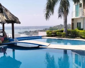 Suite Blu - Tequesquitengo - Pool
