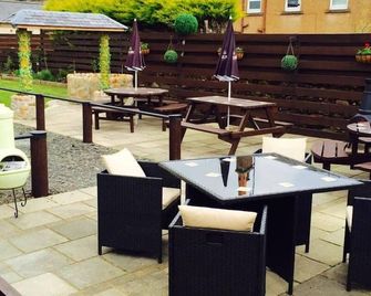 Nithsdale Hotel - Sanquhar - Patio