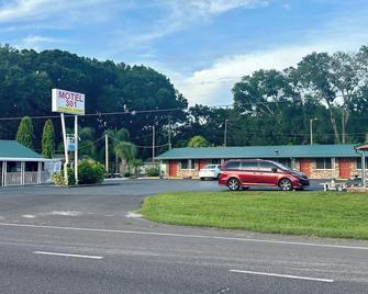 Motel 301 - טמפה - בניין