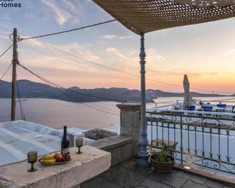 Bh191 - R - Villa Milos - Plaka