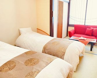 Kanou - Himi - Slaapkamer