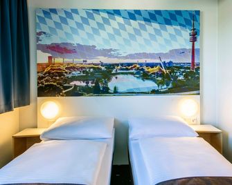 B&B Hotel Munchen City-Nord - München - Sovrum