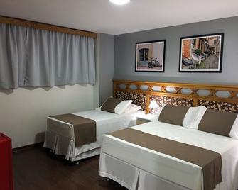 Eleganz Hostel & Suites - Gramado