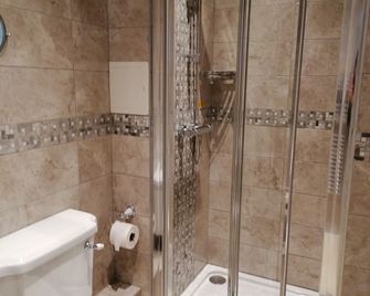 Edendale House - Southport - Bathroom