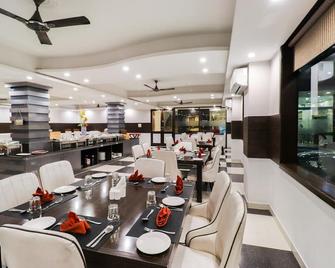 D'Polo Club & Spa Resort - Dharamshala - Restoran