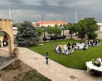 오티악 - 파라카르