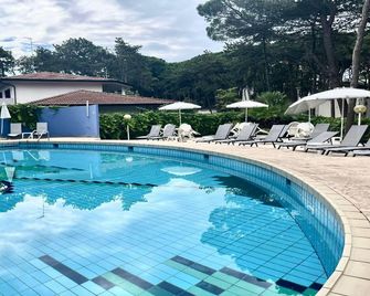 Hotel Alemagna B&B Lido del Sole Pet Friendly - Bibione - Pool