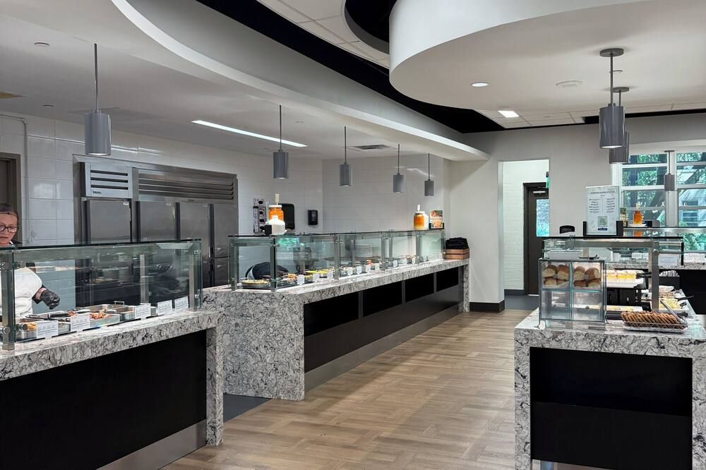 Bolger Hotel and Conference Center - Potomac - Buffet