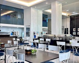 Hotel Pier Cuatro - Cebu City - Restaurant