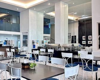 Hotel Pier Cuatro - Cebu City - Restaurant