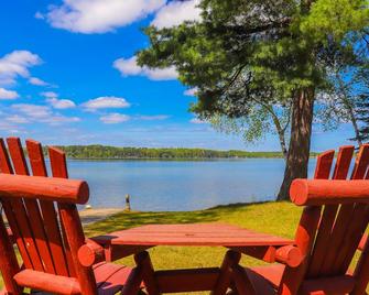 Good Ol Days Resort - Brainerd - Patio