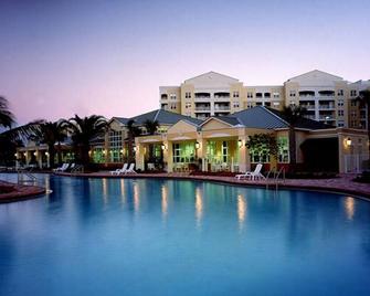 New In South Florida - Weston - Pool