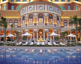 Four Seasons Hotel Macao - Macau - Gebouw