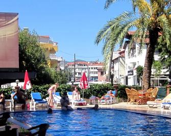 Marina Apart Hotel - Marmaris - Pool