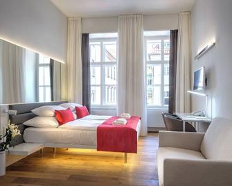 Bishop's House - Prague - Living room