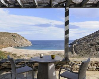 Aegea Blue Cycladic Resort - Andros - Balcón