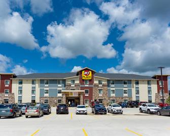 My Place Hotel-Mount Pleasant, Wi - Sturtevant - Building