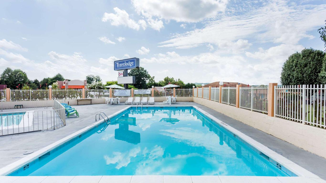 Travelodge by Wyndham Ridgeway Martinsville Area