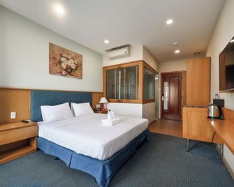 Sunshine Airport Hotel - Ho Chi Minh City