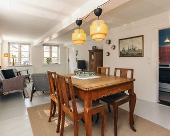6 person holiday home in Marstal - Marstal - Comedor