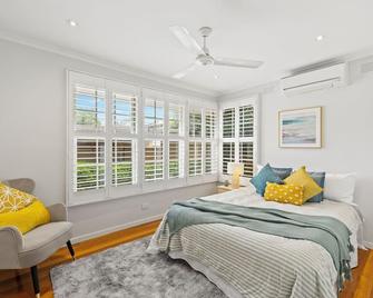 Brighton Beachside Escape - Melbourne - Bedroom