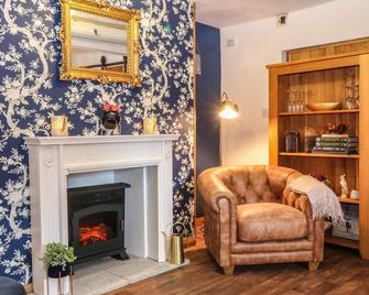 The Cheese Room - Moreton-in-Marsh - Living room