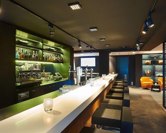 Postillion Hotel Dordrecht - Dordrecht - Bar