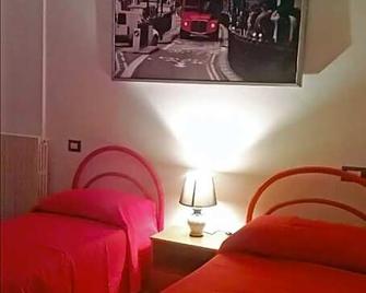 B&B Porta Bazzano - L'Aquila - Habitación