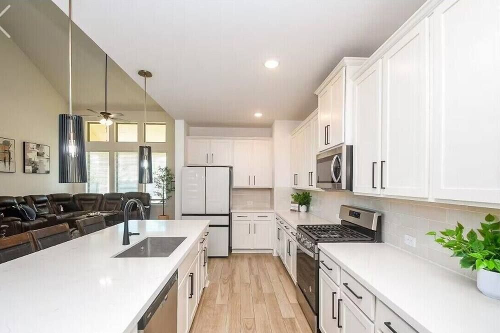 Awesome 5-bedroom house in west of Houston - Fulshear