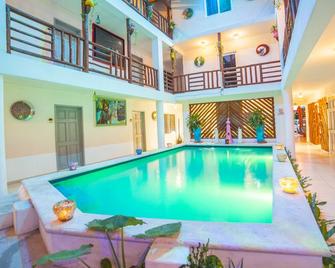 Mestizo Gallery - Tulum - Pool