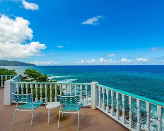 The Villa at Rainbow Cliffs - Kingshill - Balcony