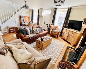 Walkers Cottage - Мертір-Тідвіл - Вітальня