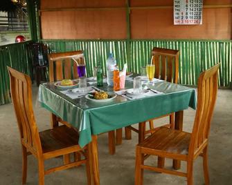 Thirumalai Park - Nilaveli - Restaurante
