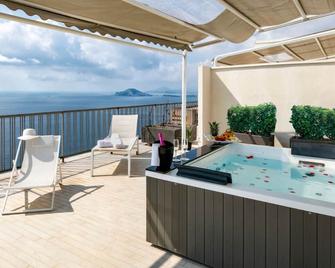 Grand Hotel Serapide - Pozzuoli - Balkon