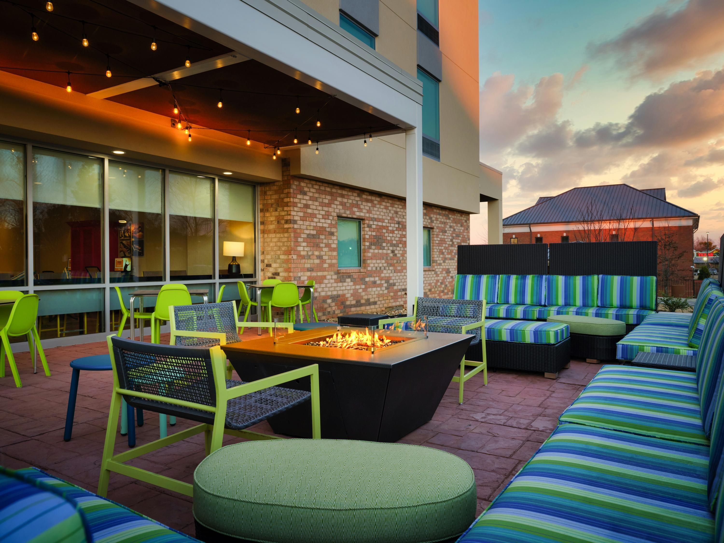 Home2 Suites by Hilton Tupelo - Tupelo - Patio