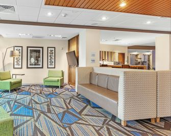 Holiday Inn Express & Suites Mobile - University Area By IHG - Mobile - Edificio