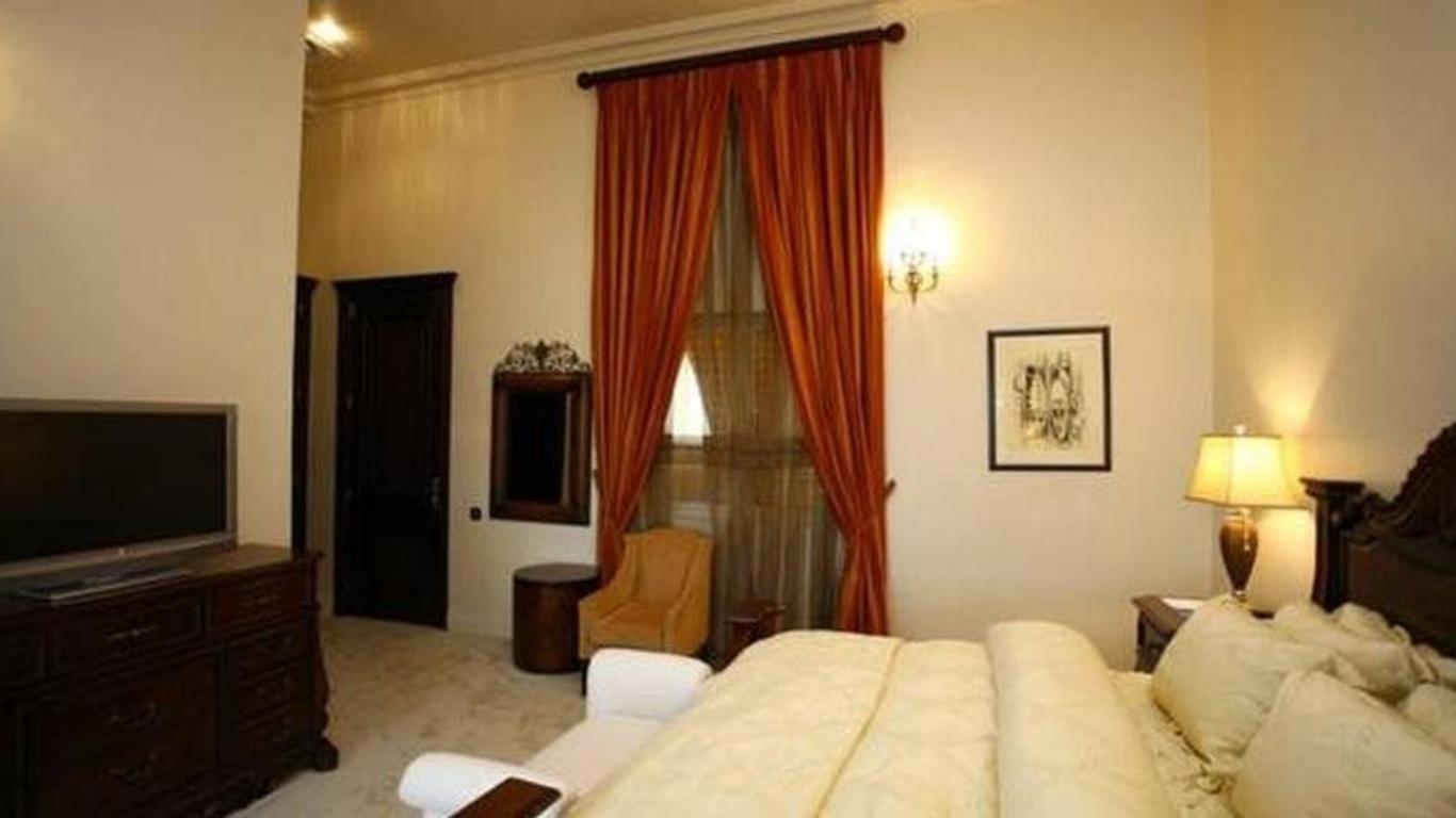 Westfoster Harbour Boutique Residences