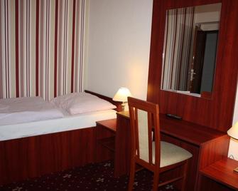 Hotel Hynek - Nachod - Camera da letto