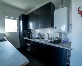 Proche Bordeaux Appartement 75 M2 Rooftop - Bruges - Cuisine