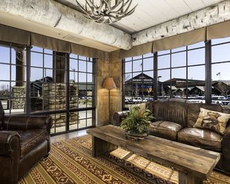 Bass Pro Shops Angler's Lodge - Springfield - Sala de estar