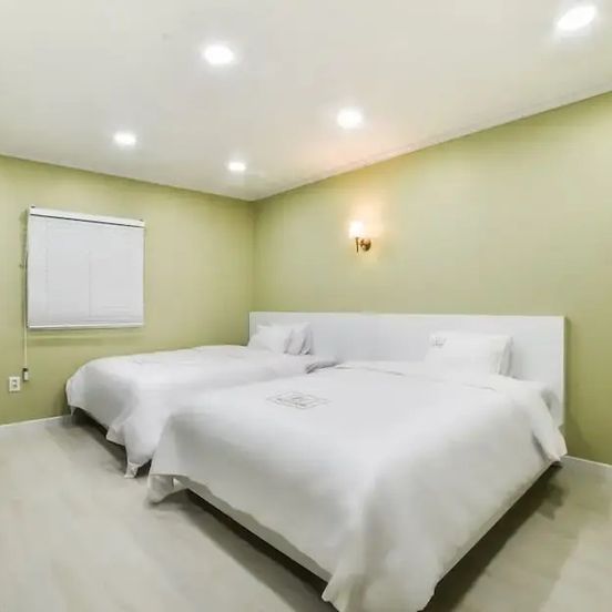 Hotel The City image 1