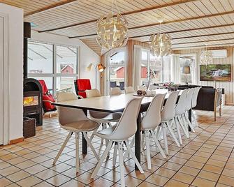 12 Person Holiday Home in Nordborg - Nordborg - Essbereich