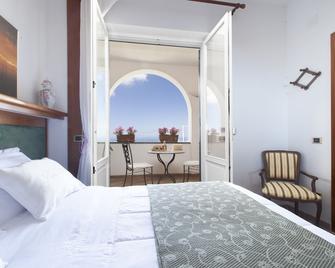 Villa Pane Resort - Sorrento - Bedroom