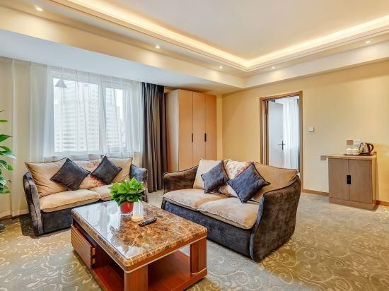 Longyun Hotel (Harbin Railway Station Square) - חרבין - סלון