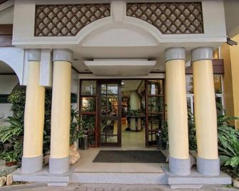 Subic Park Hotel - Subic Bay Freeport Zone
