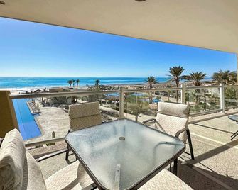 Renovated Beachfront Condo with Private Beach #303 - Puerto Peñasco - Balcón