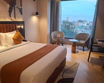 Ramada Encore by Wyndham Chandigarh Zirakpur - Zerakpur