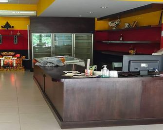 Top Harvest Rental - Ko Pha Ngan - Recepción