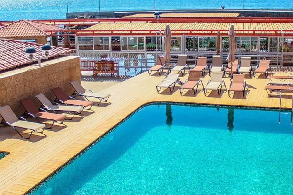 Hotel Vulcao - פראיה - בריכה