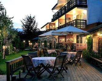 Spa Pension Basso - Sokcho - Innenhof